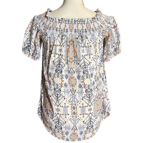 Karen Kane Southwest Pattern Ruched Neckline Puff Sleeve Top Size Small - Picture 3 of 11